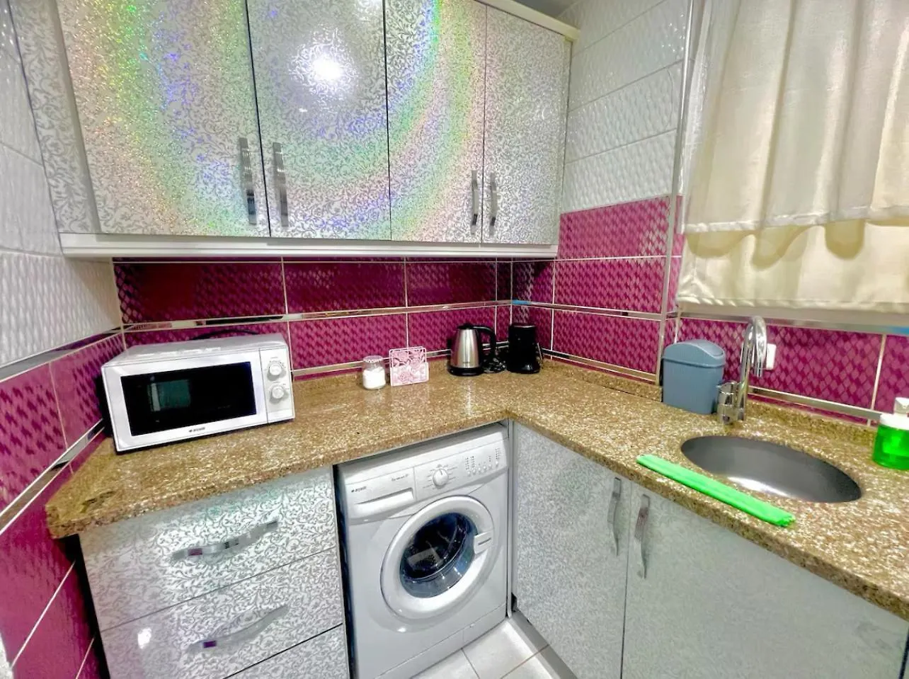 8 Kisilik Sueper Konum Sueper Daire Istanbul
